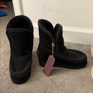 Mou Black Heeled Boots